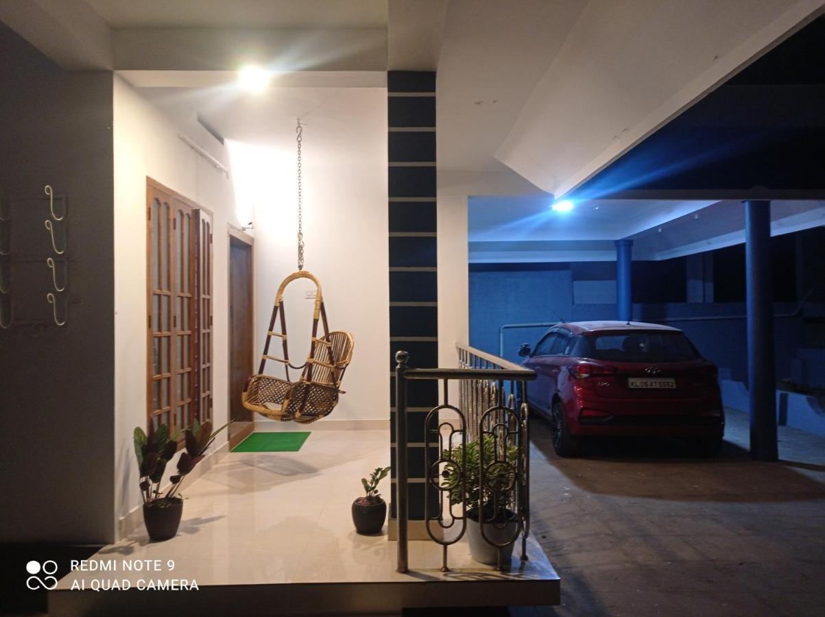 Fab House Apartment Thekkady Exterior foto